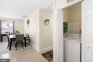 24 Garden Ln, Levittown, PA 19055 - Photo 19