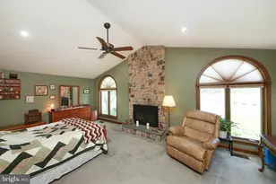 33 Harvest Ln, Perkasie, PA 18944 - Photo 13