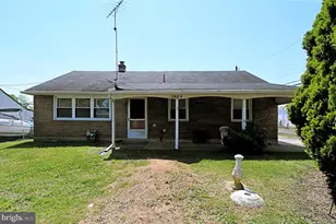 2903 Windsor Dr, Bensalem, PA 19020 - Photo 1