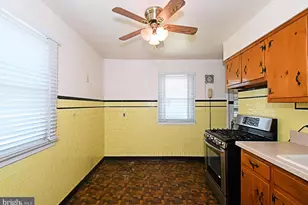 2903 Windsor Dr, Bensalem, PA 19020 - Photo 9