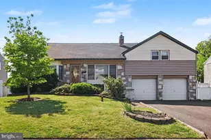 817 Worthington Dr, Warminster, PA 18974 - Photo 3
