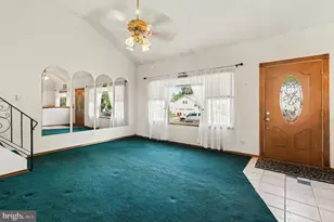 817 Worthington Dr, Warminster, PA 18974 - Photo 13