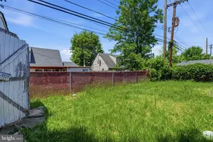 21 Iris Rd, Levittown, PA 19057 - Photo 31