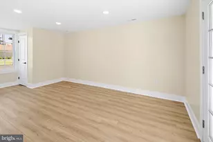 818 Chesterton Rd, Fairless Hills, PA 19030 - Photo 15