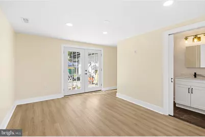 818 Chesterton Road, Fairless Hills, PA 19030 - Photo 11