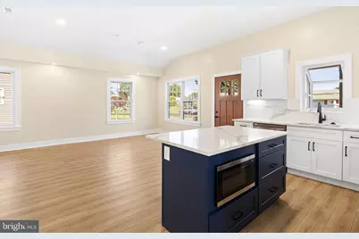 818 Chesterton Road, Fairless Hills, PA 19030 - Photo 5