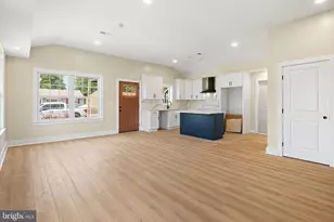 818 Chesterton Rd, Fairless Hills, PA 19030 - Photo 3