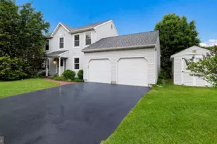 4806 Woodspring Dr, Pipersville, PA 18947 - Photo 3