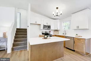 1104 Fitch Pl, Warminster, PA 18974 - Photo 7