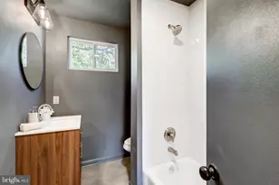 1104 Fitch Pl, Warminster, PA 18974 - Photo 13