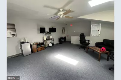 109 E Pennsylvania Boulevard, Feasterville-Trevose, PA 19053 - Photo 13