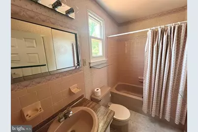 1055 Brennan Drive, Warminster, PA 18974 - Photo 17