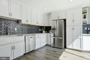 276 Hampton Dr, Langhorne, PA 19047 - Photo 13