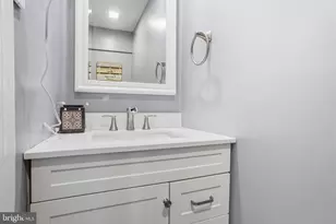 276 Hampton Dr, Langhorne, PA 19047 - Photo 7