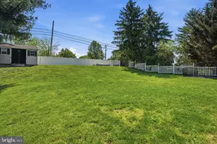 276 Hampton Dr, Langhorne, PA 19047 - Photo 47