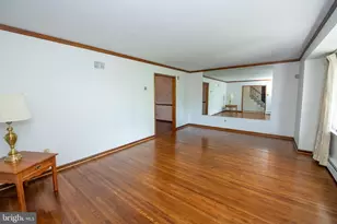404 Placemont Rd, Fairless Hills, PA 19030 - Photo 7