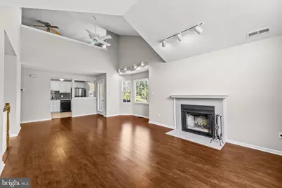 3204 Danbury Court #194, Yardley, PA 19067 - Photo 3