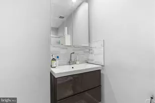 2732 Woodsview Dr, Bensalem, PA 19020 - Photo 29