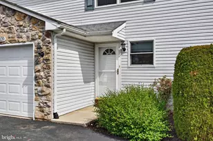 2539 Sanibel Ct, Quakertown, PA 18951 - Photo 3