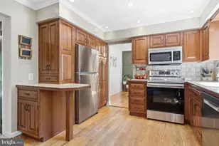 4687 Woodfield Cir, Doylestown, PA 18902 - Photo 7