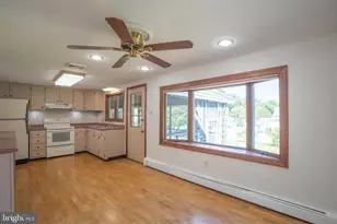 2022 Herrick Ave, Feasterville-Trevose, PA 19053 - Photo 15