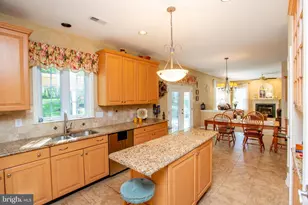 6 Leapson Ln, Doylestown, PA 18901 - Photo 19