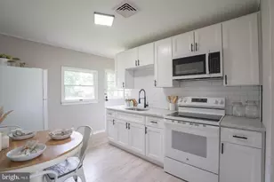 104 Elmwood Rd, Fairless Hills, PA 19030 - Photo 3