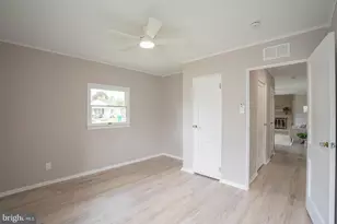 104 Elmwood Rd, Fairless Hills, PA 19030 - Photo 13