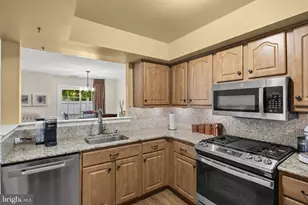 679 Rose Hollow Dr, Yardley, PA 19067 - Photo 11