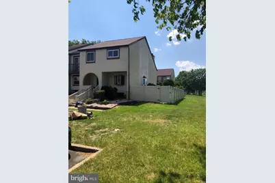 208 Bradley Court, Southampton, PA 18966 - Photo 3