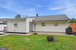 2206 David Dr, Bristol, PA 19007 - Photo 21