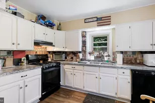 2217 N Rockhill Rd, Sellersville, PA 18960 - Photo 9