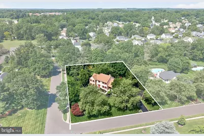 305 Cottonwood Drive, Langhorne, PA 19047 - Photo 3