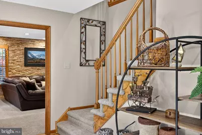305 Cottonwood Drive, Langhorne, PA 19047 - Photo 7