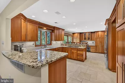 305 Cottonwood Drive, Langhorne, PA 19047 - Photo 19