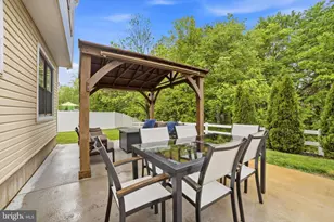 148 Hampton Dr, Langhorne, PA 19047 - Photo 29
