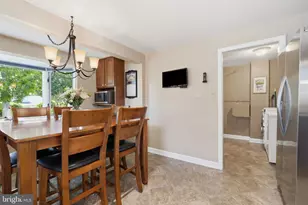293 Norfolk Rd, Warminster, PA 18974 - Photo 9