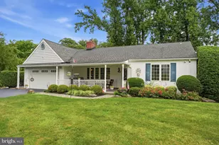 37 Brookside Dr, Feasterville-Trevose, PA 19053 - Photo 1