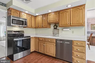 64 Windmill Dr, Southampton, PA 18966 - Photo 11