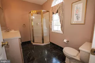 75 Eisenhard Dr, Ivyland, PA 18974 - Photo 37