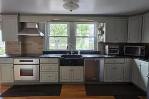 15 S 6th St, Perkasie, PA 18944 - Photo 3