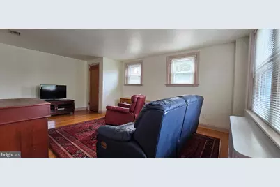 15 S 6th Street #FIRST FLOOR, Perkasie, PA 18944 - Photo 9