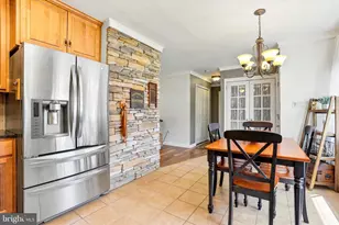 53 Birch Dr, Levittown, PA 19054 - Photo 9