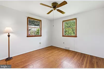 22 Mapleview Drive, Feasterville-Trevose, PA 19053 - Photo 13