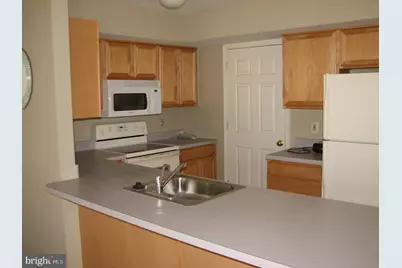 121 Horseshoe Drive, Quakertown, PA 18951 - Photo 7