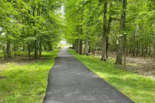 1052 Arbour Ln, Quakertown, PA 18951 - Photo 3