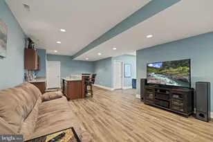 102 Overholt Dr, Perkasie, PA 18944 - Photo 43