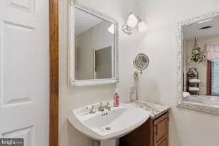 1424 S Oak Rd, Feasterville-Trevose, PA 19053 - Photo 41