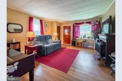 3521 Carnarvon Avenue, Bristol, PA 19007 - Photo 3