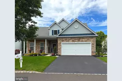 717 S Settlers Circle, Warrington, PA 18976 - Photo 1